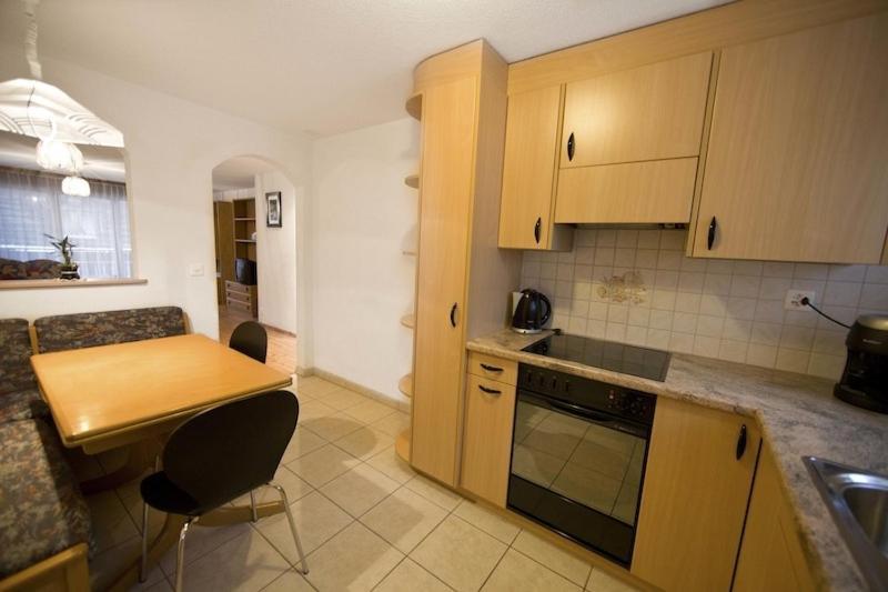 דירות צרמט Haus Perelia C מראה חיצוני תמונה