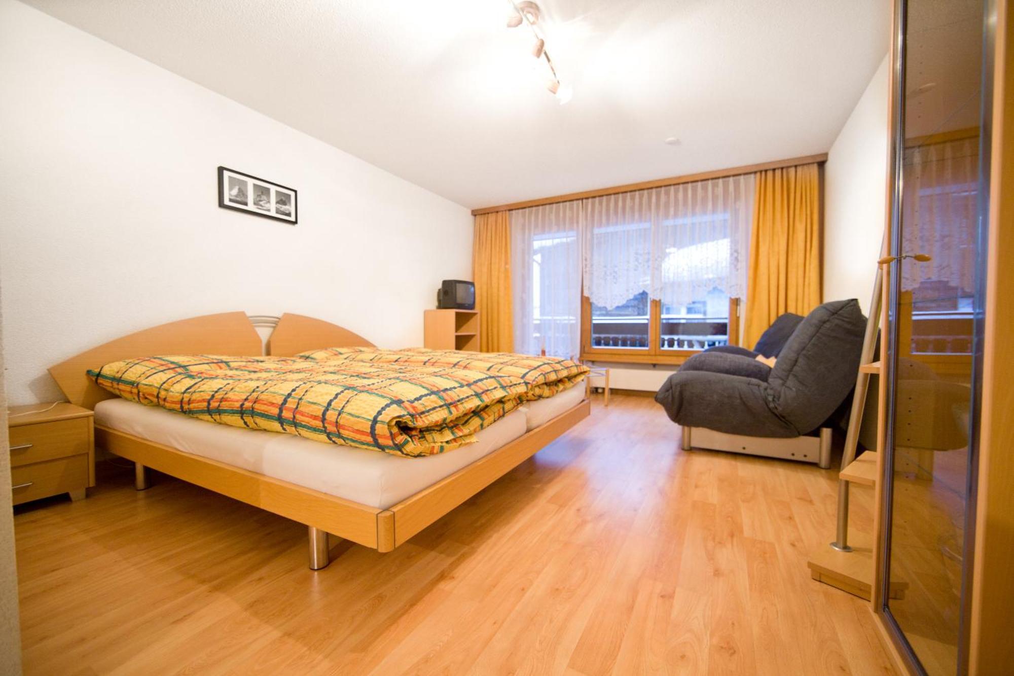 דירות צרמט Haus Perelia C מראה חיצוני תמונה