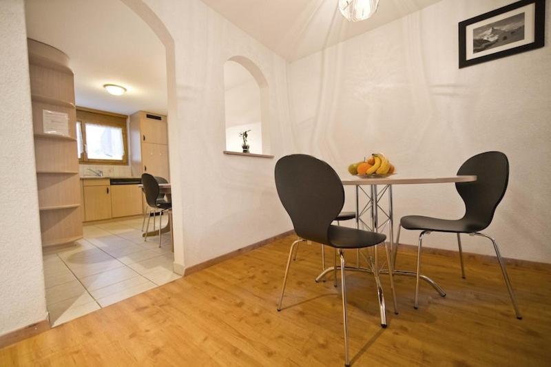 דירות צרמט Haus Perelia C חדר תמונה